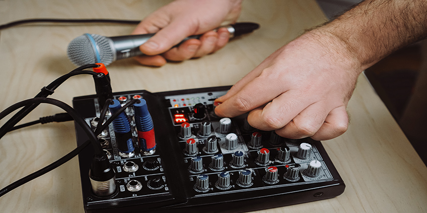 有机硅在电器电源中的应用